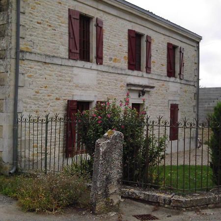 Gite De Sansais Villa Ngoại thất bức ảnh